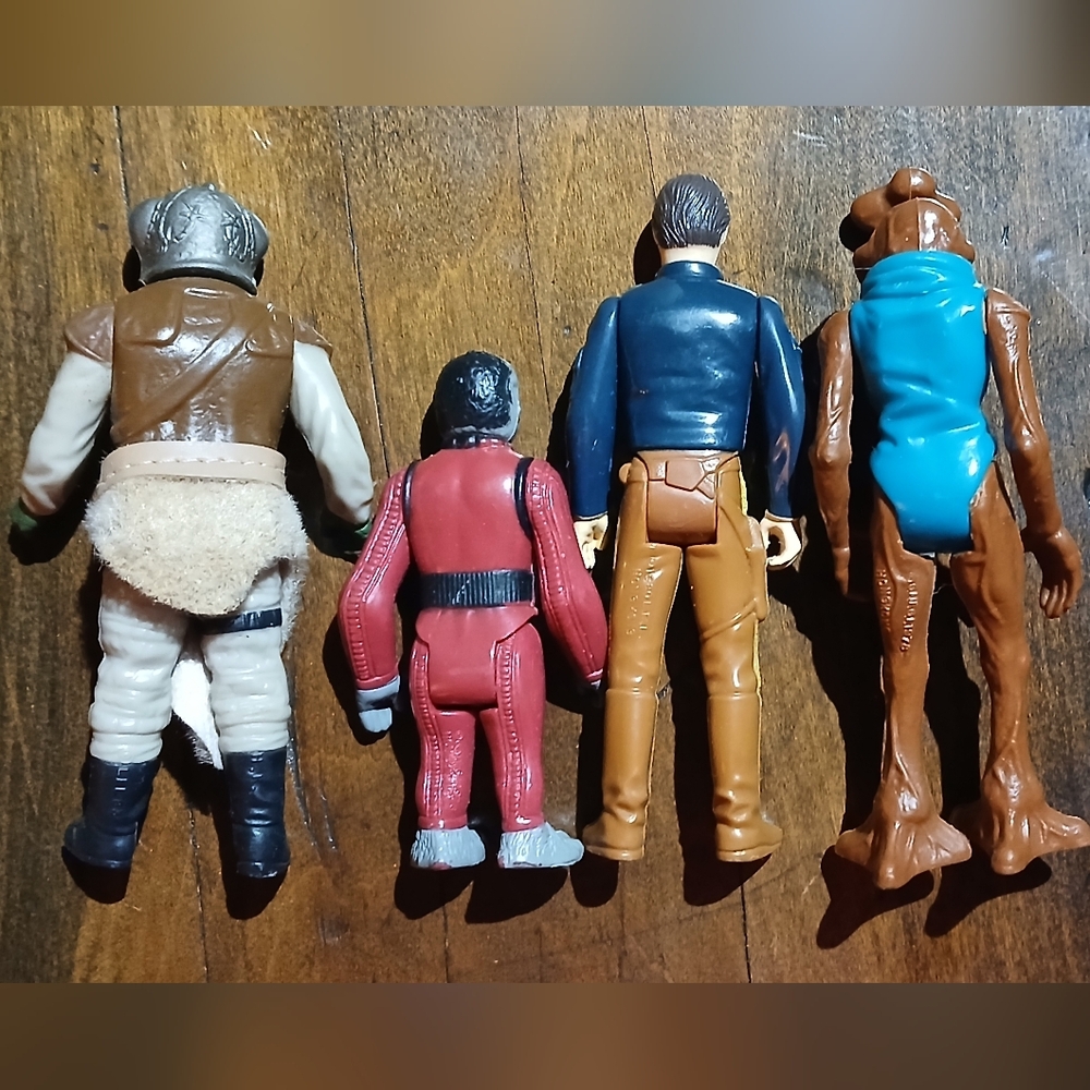 Vintage Star Wars Action Figures - Picture 4 of 7